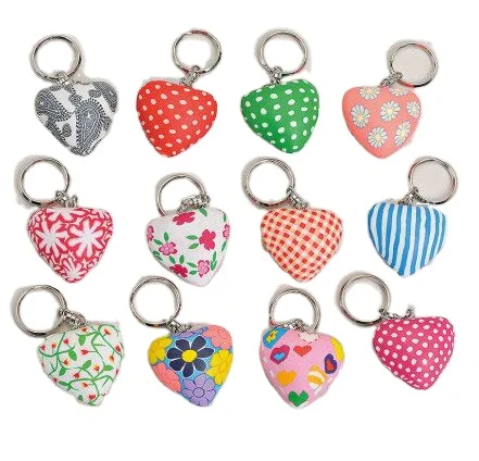 Hot quality and beautiful heart keychain gifts  color patterns 4cm clay heart with keychain