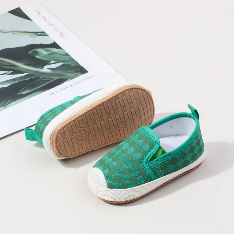 High Quality Baby & Toddler Canvas Shoes with Plaid Pattern Soft Rubber Sole & Slip-On Closure Light Weight Anti-Slippery Design manufacture