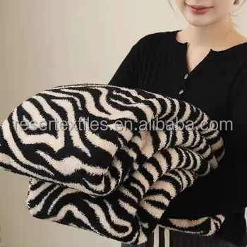 Solid Fluffy Luxurious Polyester Flannel Fleece Throw Sherpa Blanket Cozy Fuzzy Modern Style Thick Warm Anti Dust Mite Winter