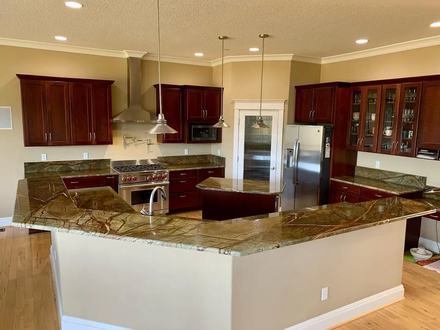 product china suppliers modern green rainforest brown marble slab polished surface 1 year warranty for villa flooring and wall tiles680322-11