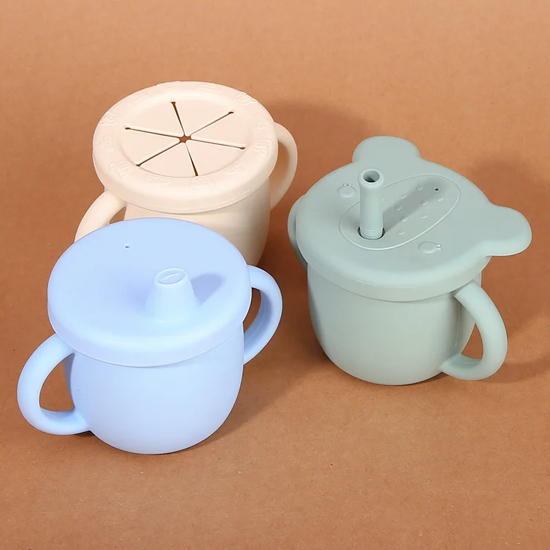 Supplier Cute Silicone Baby Water Cup Lid Cheap Wholesale Price Silicone Baby Training Cups
