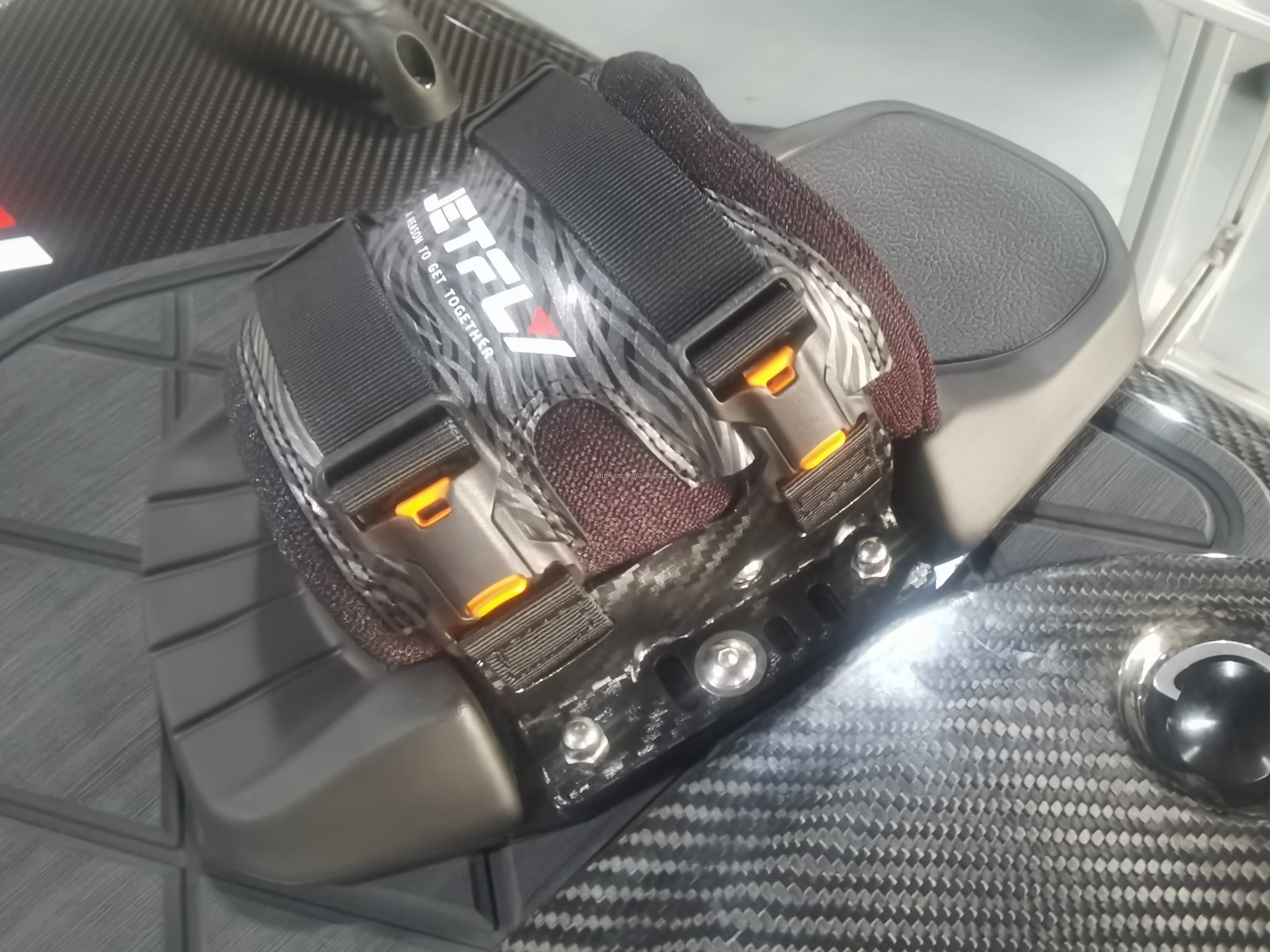 JetFly 01 Beginner Grade Unisex Carbon Fiber Electric Water Surf Board Battery 72v Powered Jet Surfboard Fin Ocean Waters details