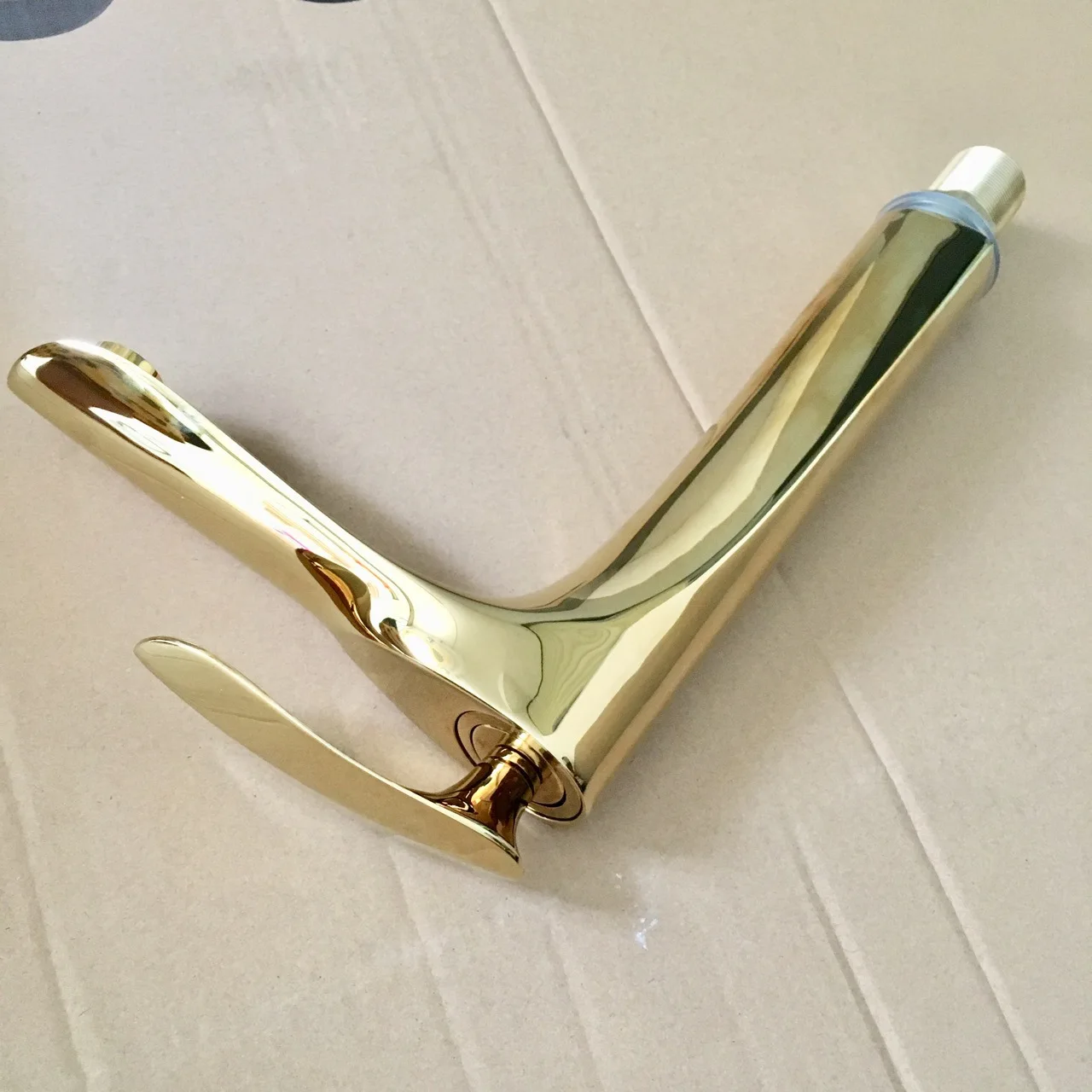 gold vessel faucet 5.jpg