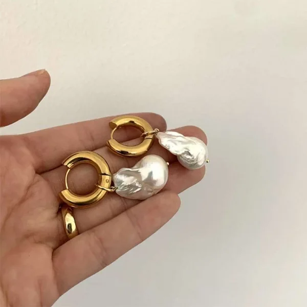 Fashion 18K Gold plated Pearl Drop Dangle Huggie Hoop Copper Earrings for women Trend Stud Earrings