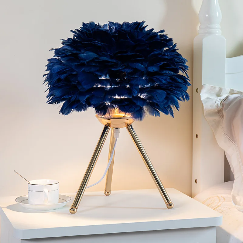 Customized Professional Feather Table Decor Bedroom Feather Table Lamp Luxury Ostrich Feather