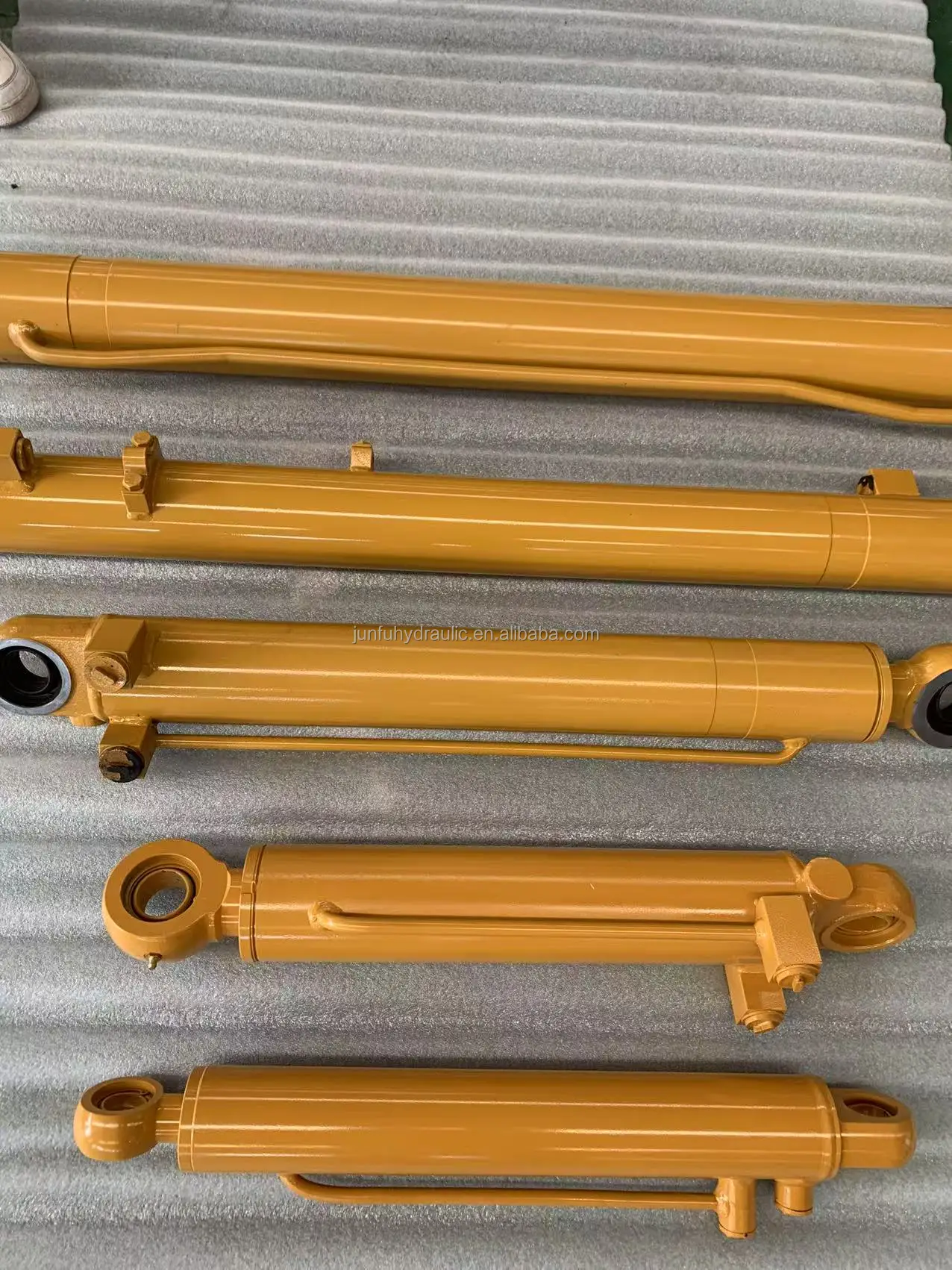Factory Customized Double Acting Small Hydraulic Piston Rod Cylinders manufacture