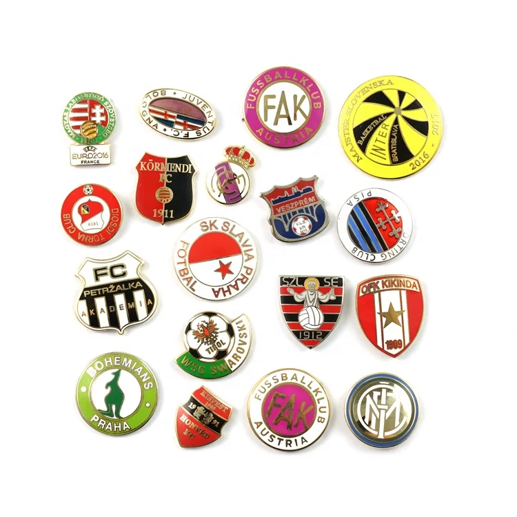 Badge Pin European football clubs Hungary 