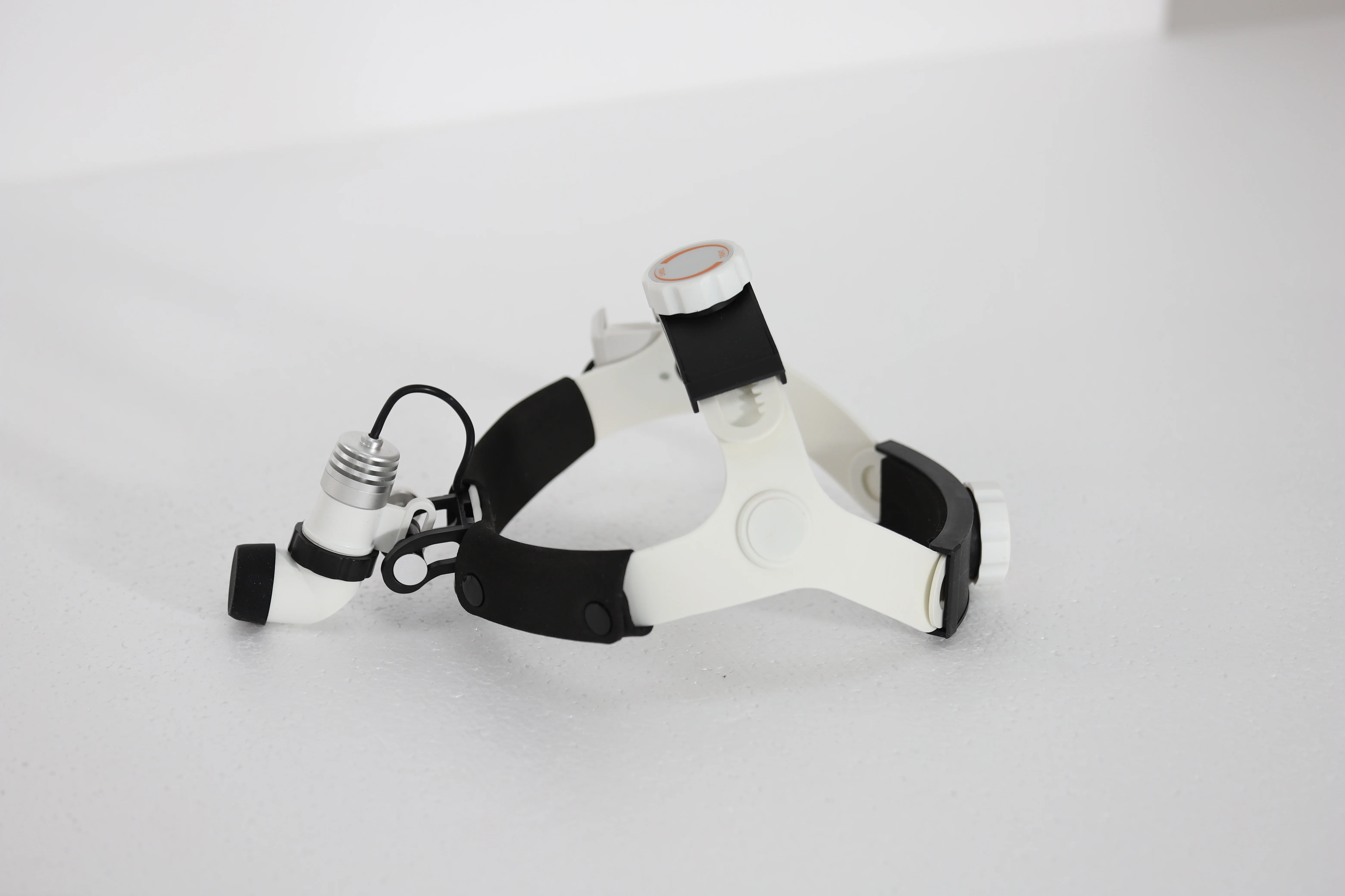 Aeolus Headlight For Animal Operation Lamp Pet Veterinary Headlight Dog