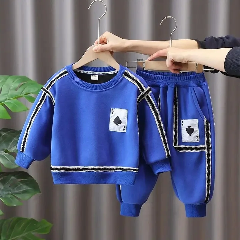 Wholesale popular children's clothing new boys fall suits children's clothes baby clothes boys sports two sets