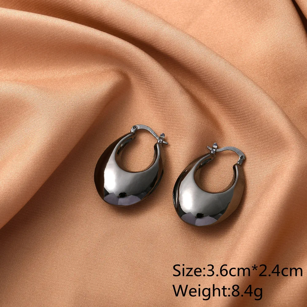 Customized high quality black gun plated copper jewelry hollow simple earrings fashion accessories factory direct wholesale