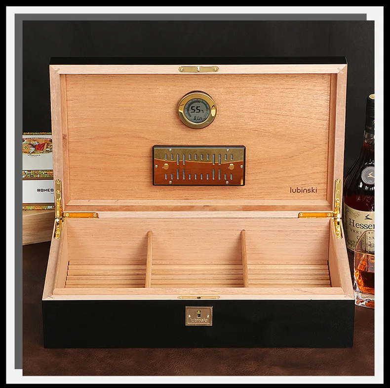 Large Capacity Cigar Humidor Box Cedar Wood Cigars Case With Humidifier