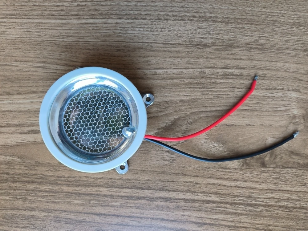 222 nm UV Light Bulb Flat Round 222nm Far UVC Bulb Lamp for Indoor Use 10w UV Led Ultraviolet Lamps with Driver supplier