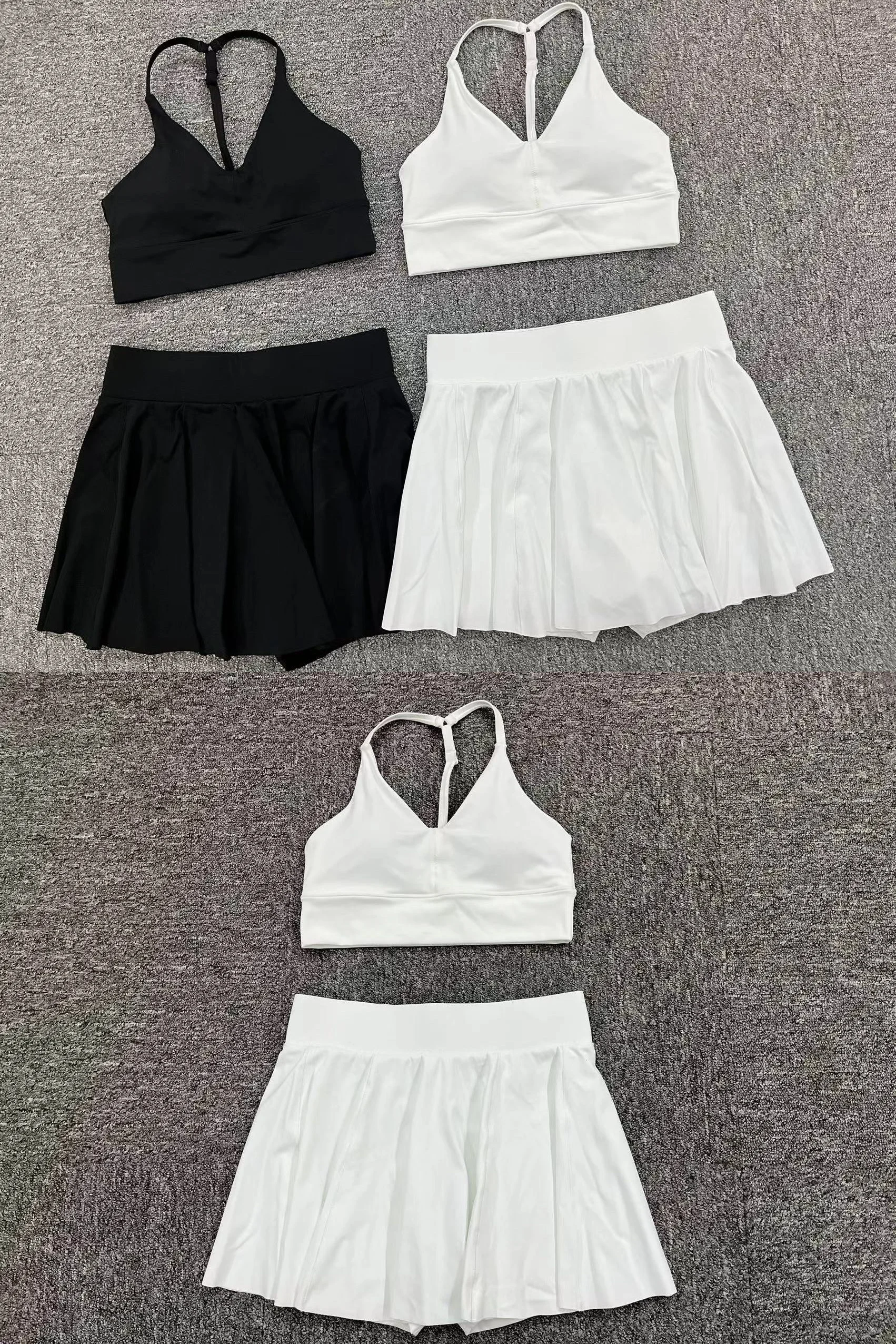 Women 2 Piece yoga conjuntos Outfits High Waist Golf Skorts Skirts Workout Sports Bras Tennis Skirt Sets supplier