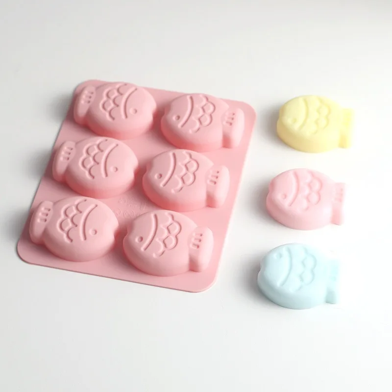 Small Fish Wax Bottle Candy Cake Tools 6-Grid DIY Silicone Mold Kneading Fun Tools details