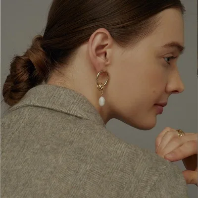 Minimalist Stainless Steel Circle Jewelry Freshwater Pearl Stud  Dangle Earrings For Women