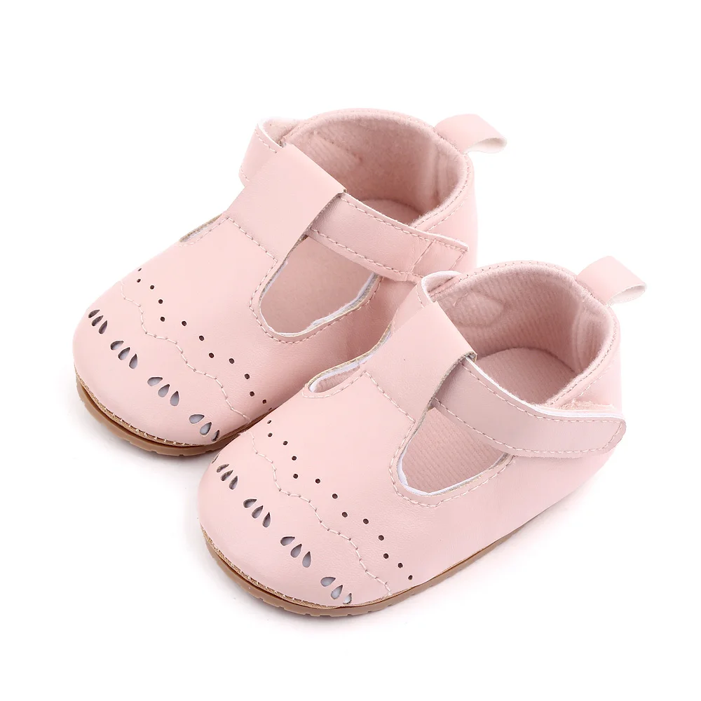 Spring and Summer Infants Hollow-out Polka Dot Soft Sole Non-slip Baby Girls Simple Toddler Sandals supplier