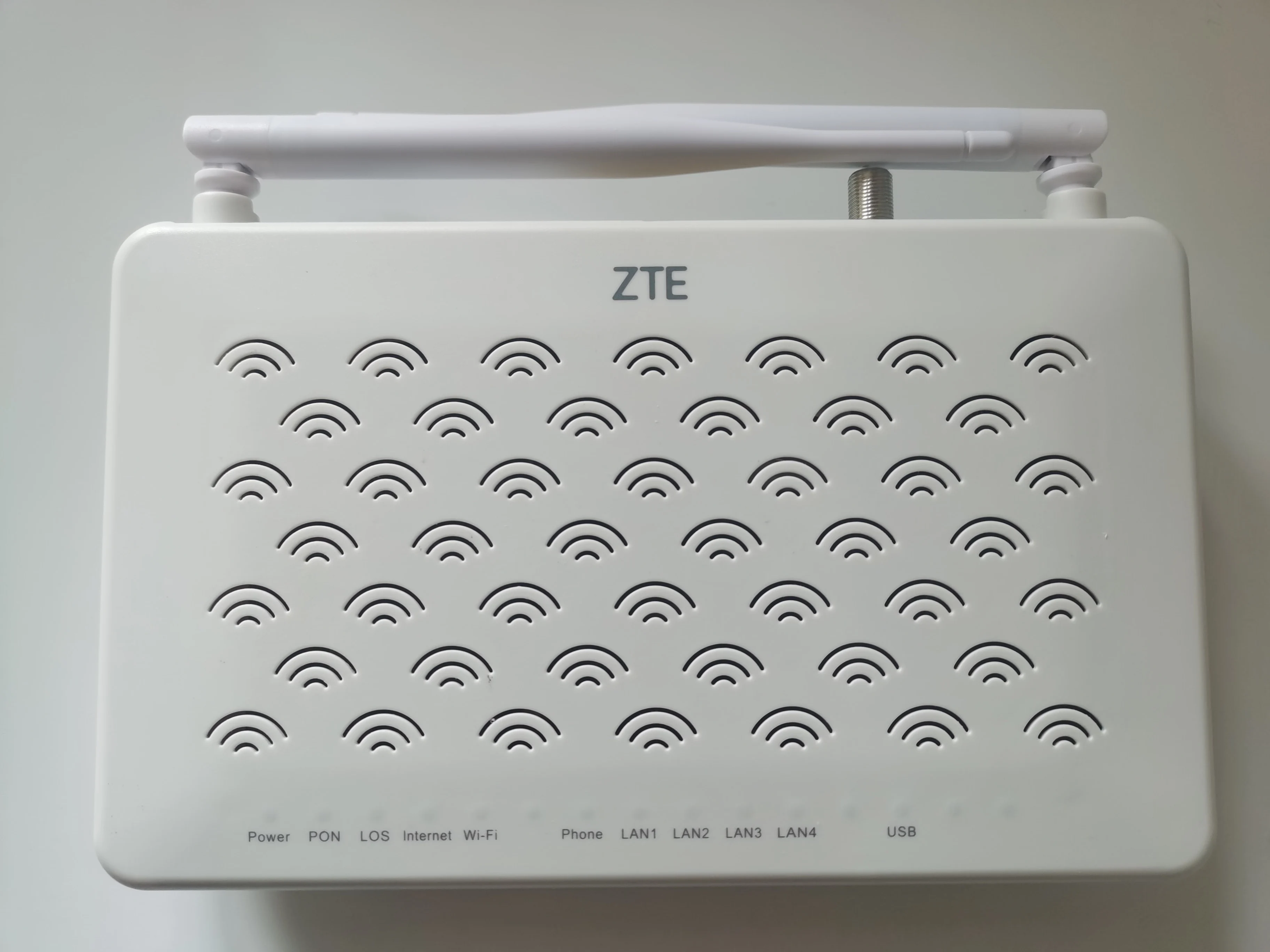 Zte Zxhn F Ge Gpon Ont With Wifi Post Catv F Buy Zte Ge Gpon