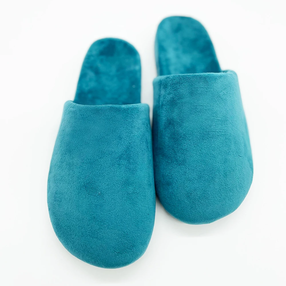 Factory Hot Selling High Quality New Portable Comfortable Blue Coral Velvet Slippers