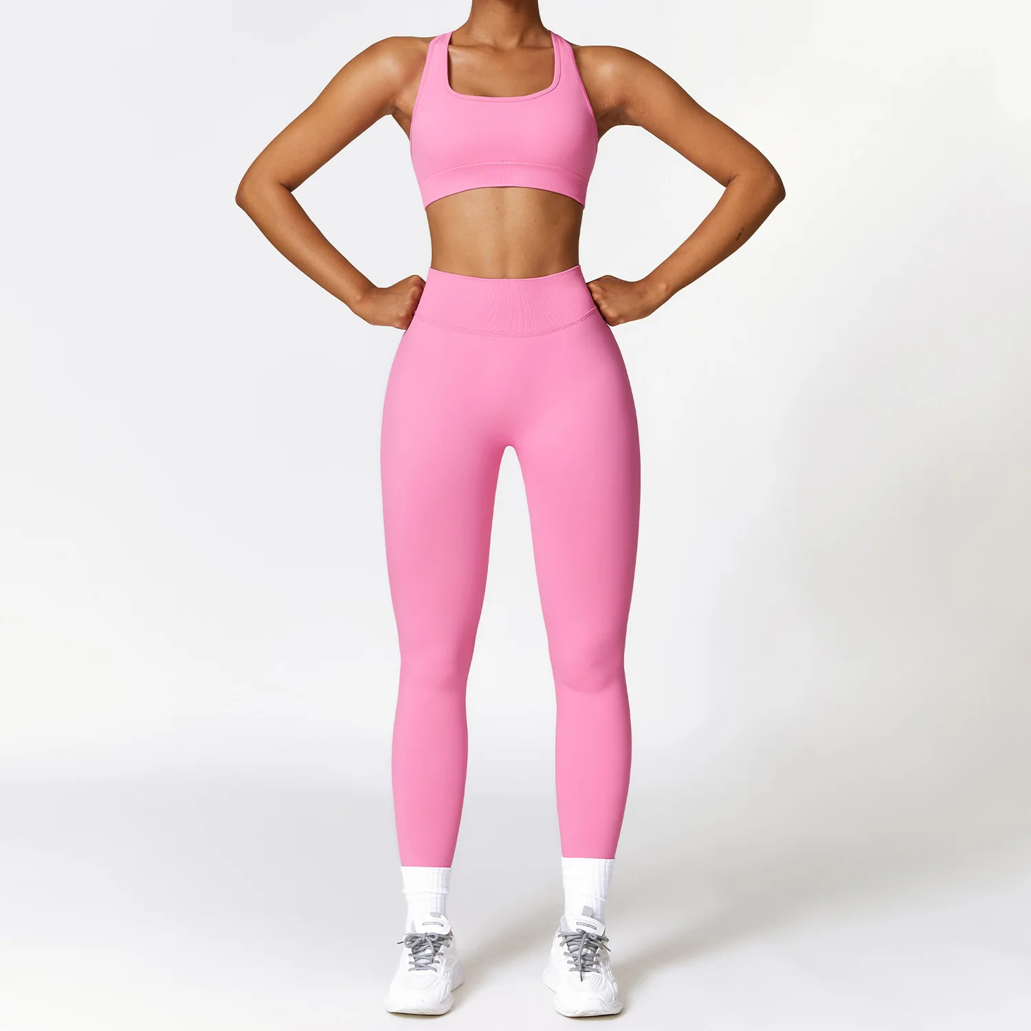 New Arrivals Custom LOGO Seamless Yoga 2 Piece Set Women's Quick Drying Sports Suit Outdoor Fitness Running Set