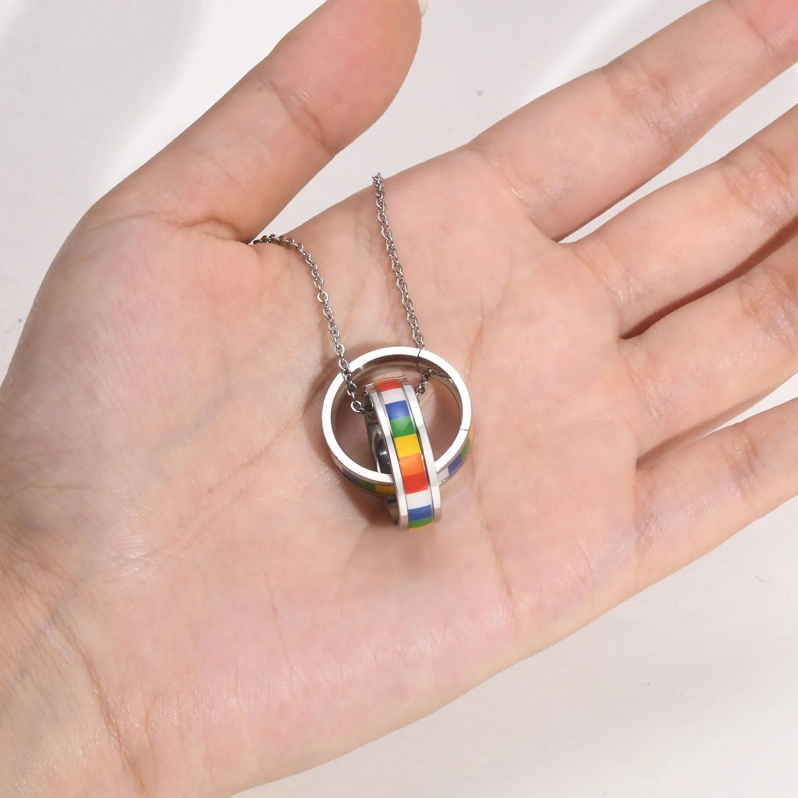 LGBT Jewelry Gay Pride Rainbow Jewellery Gay Lesbian Necklace Double Ring Rainbow Pendant 316L Stainless Steel Rainbow Necklaces