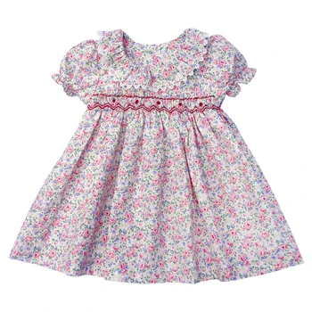 OEM Cusotomzied Wholesale Baby Clothes Handmade Smocked Design Lace Floral Smocked Dress Baby Girl Dress With Back Button