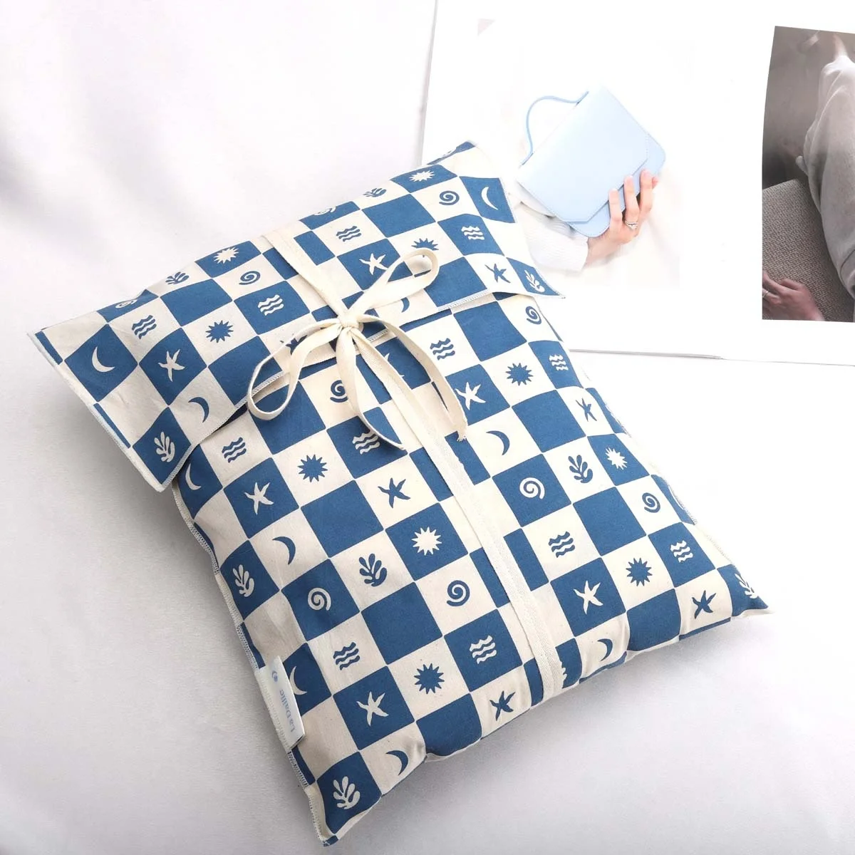 OEM Factory Digital Printed Cotton Muslin Envelope Dust Pouch For T-shirt Packing Reusable Clothing  Packing Dust Cotton Pouch