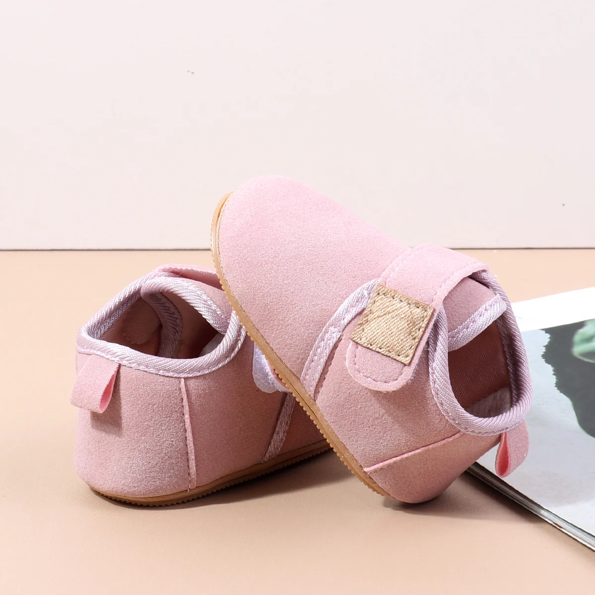 Soft PU Anti-Slip TPR Sole Hand-Sewed Pre-Walking Flat Spring/Autumn Shoes Light Breathable 2025 High Quality Baby Sneaker manufacture