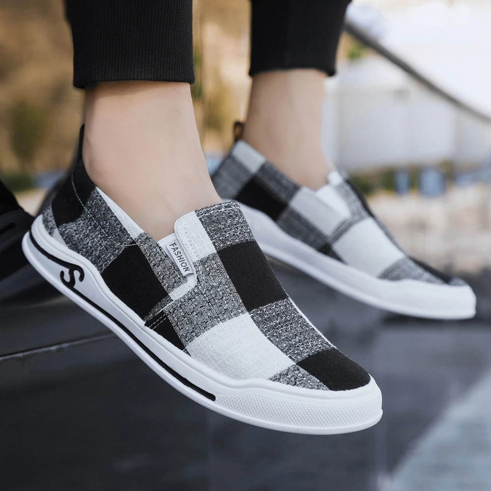 Low Neck Breathable Canvas Casual Shoes 