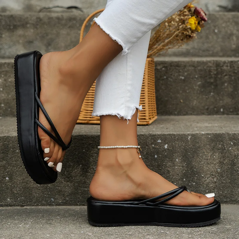 36-43 New thick soled herringbone sandals European and American thick soled oversized women's sandals for external wear