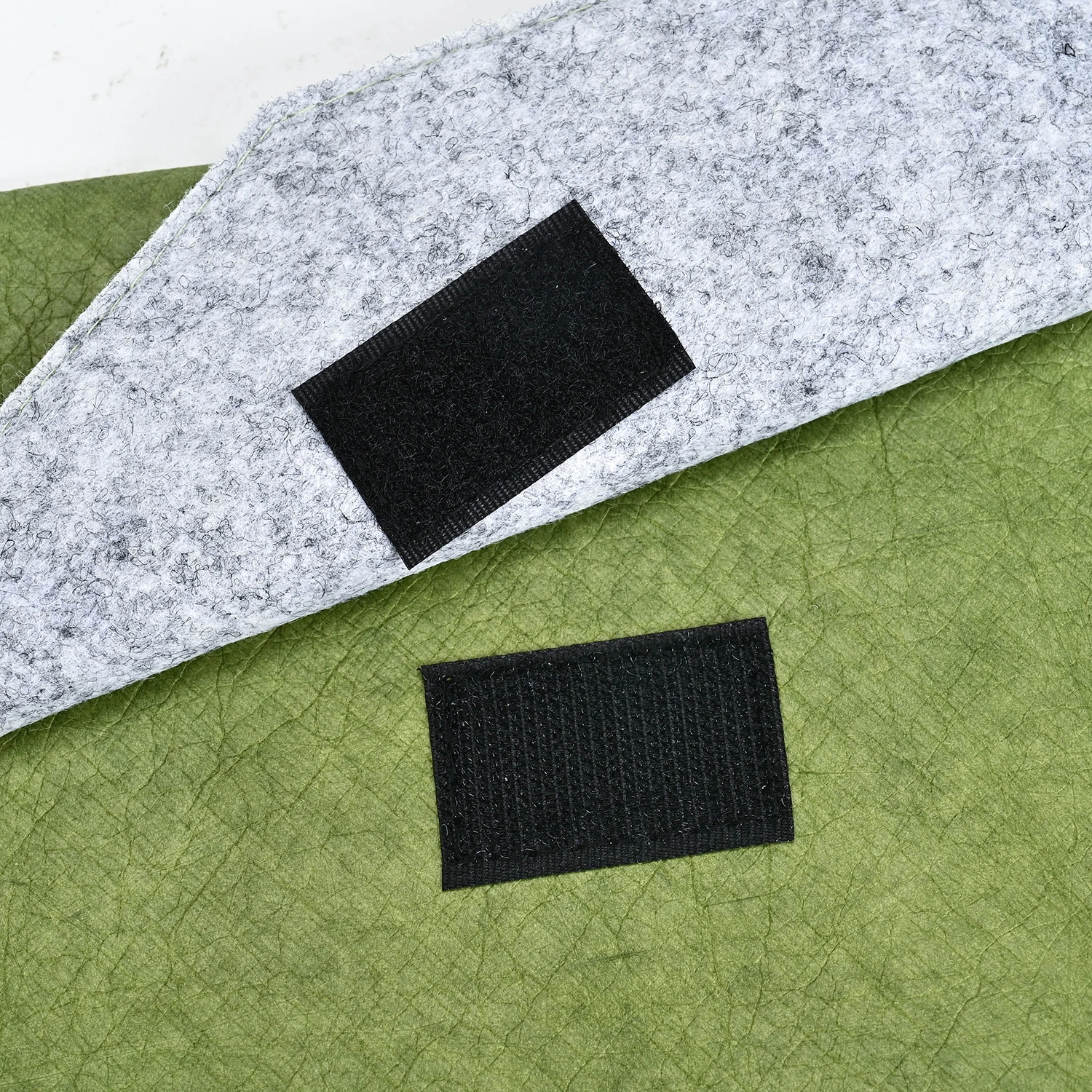 High Quality Customizable Tyvek Tote Bag Comfortable Handle Lightweight Strong Reusable Shopping Pouch Colorful Screen Beach factory