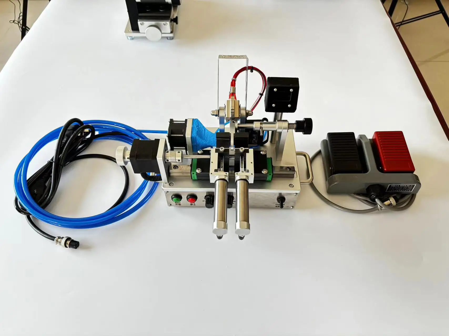 Professional Model 13 Pneumatic Belt Splicer Automatic PU/PVC Conveyor Belt Jointing System Competitive Price 220V Engine Core supplier