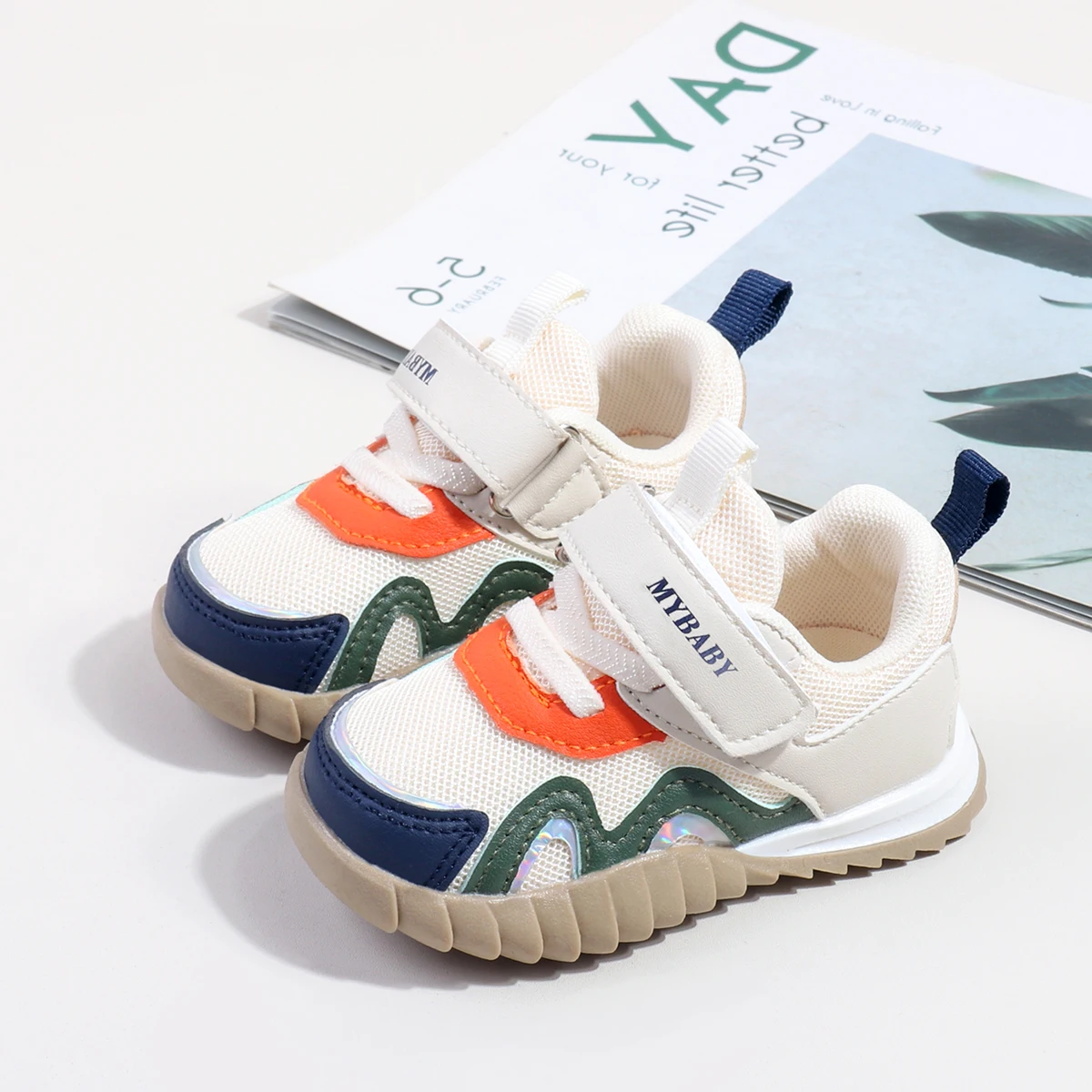 2025 New Unisex Baby Sneaker High Quality PU TPR Sole Anti-Slip Pre-Walk Shoes 0-15 Months Breathable Pre-Walk Flat Spring supplier