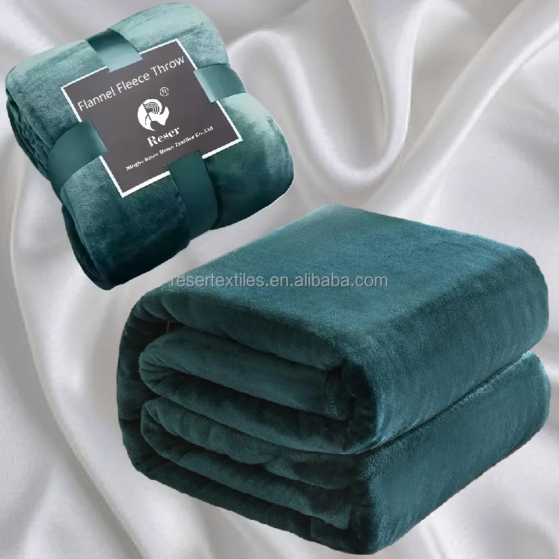 100% Polyester Ultra Soft Flannel Fleece Plush Throw Blanket Solid Pattern Knitted Decorative Throw for Home Bed Sofa for Fall