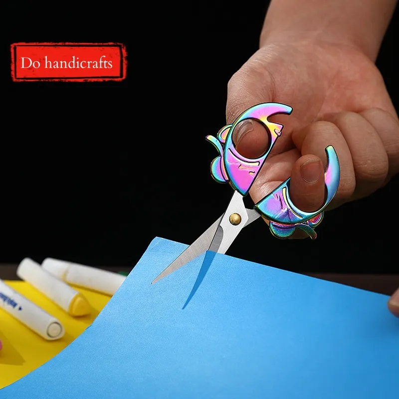 Stickschere für Kreuzstich