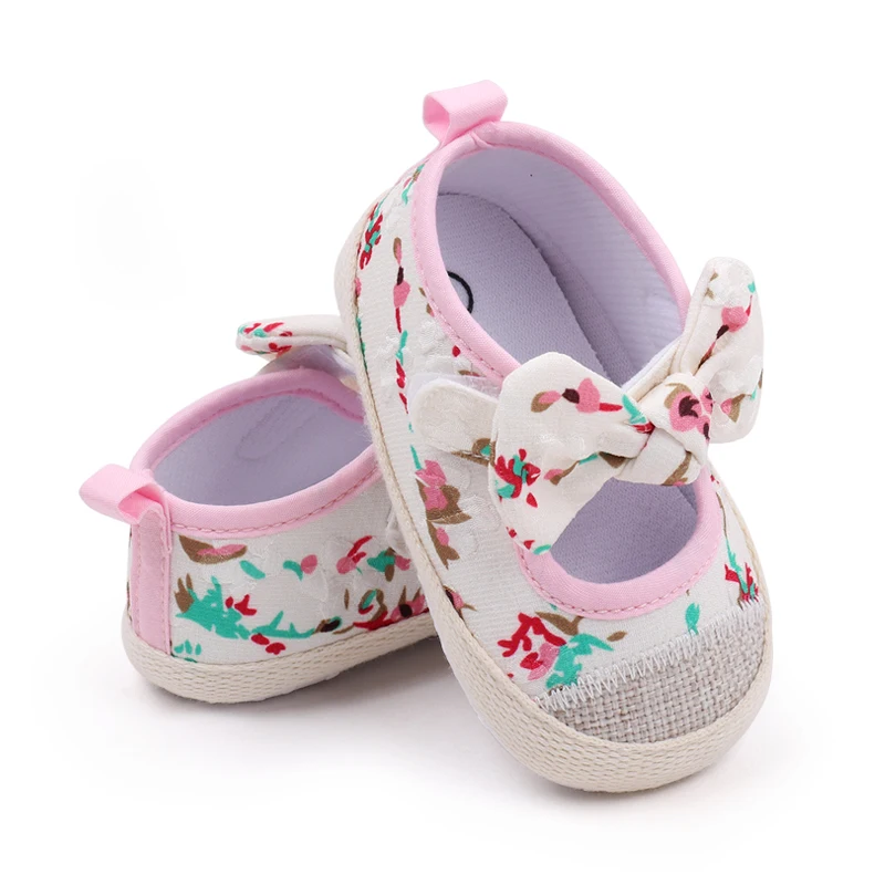 New Fashion Infant Sneaker for Baby Girls Spring and Autumn 0-9-18 Months Breathable and Anti-Slippery Design details