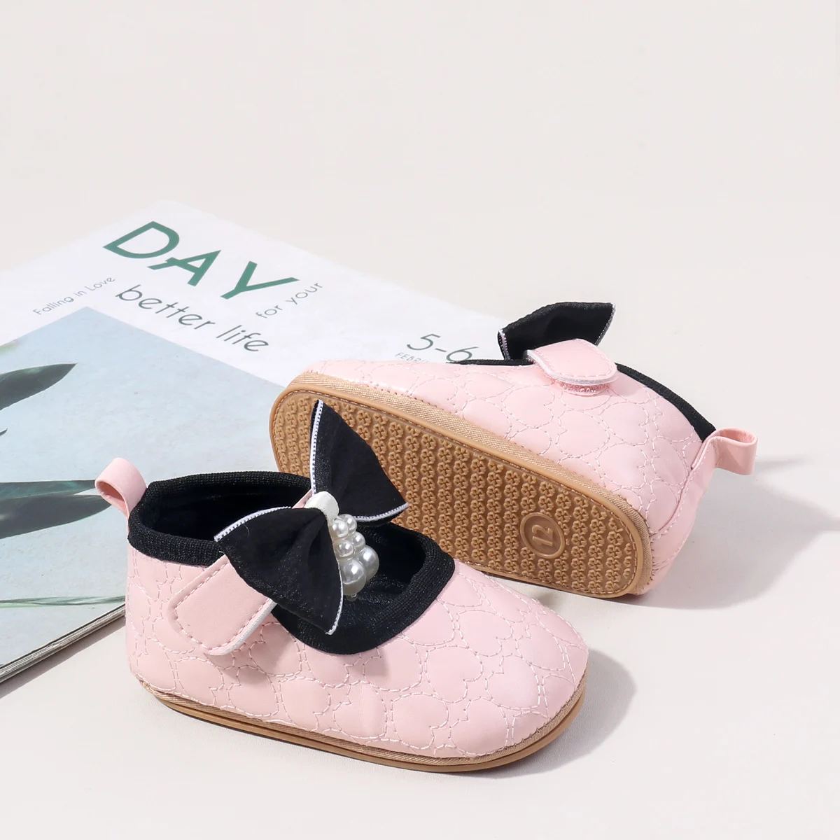 High Quality Bowknot Design Soft PU Leather Newborn Baby Infant Toddler Girls Shoes 2025 supplier