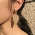 Imitation Pearl New Lady Temperament All-match Imitation Pearl Leaf Resin Earring Pendant