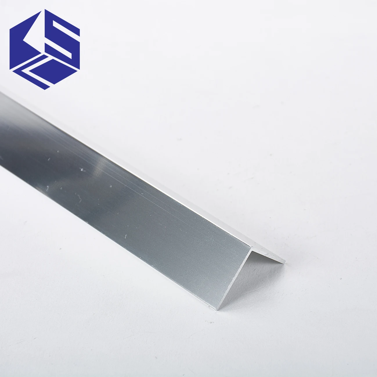 Aluminium Angle Protector Strip Protection  Worktop Corner Edging Edge 0,5m-6m/L 