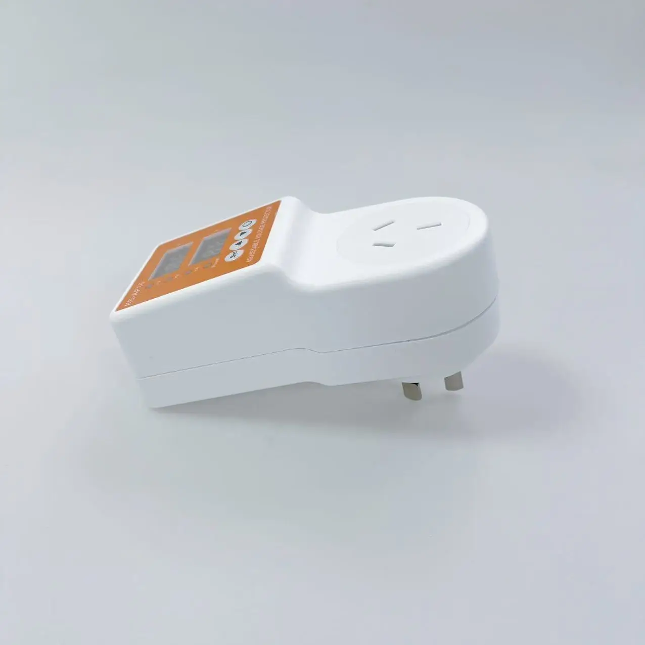 10 years the factory provided plugs for overvoltage undervoltage surge lightning protection devices argentine voltage protector-4