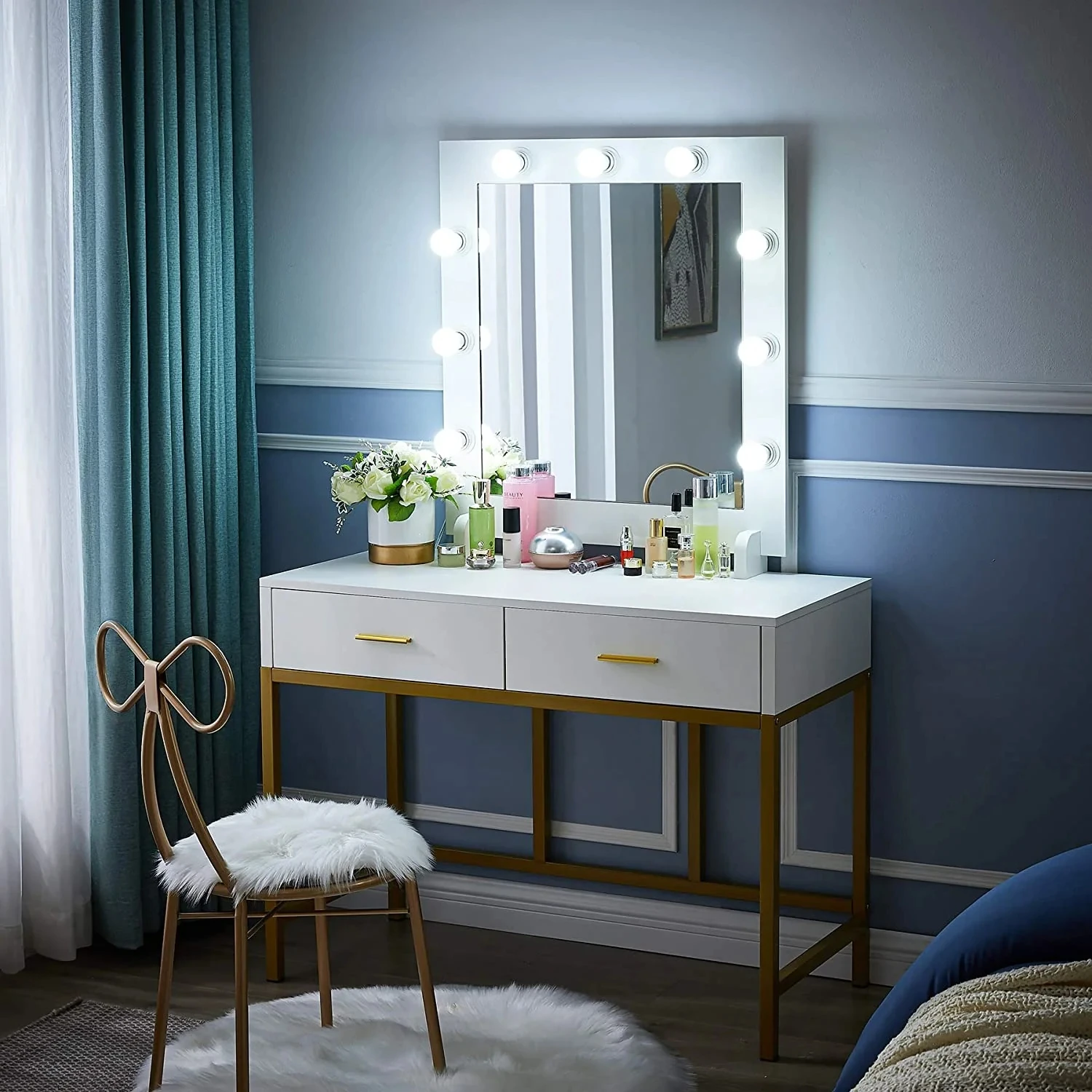Tribesigns vanity  dressing table with led light makeup mirror for  bedroom