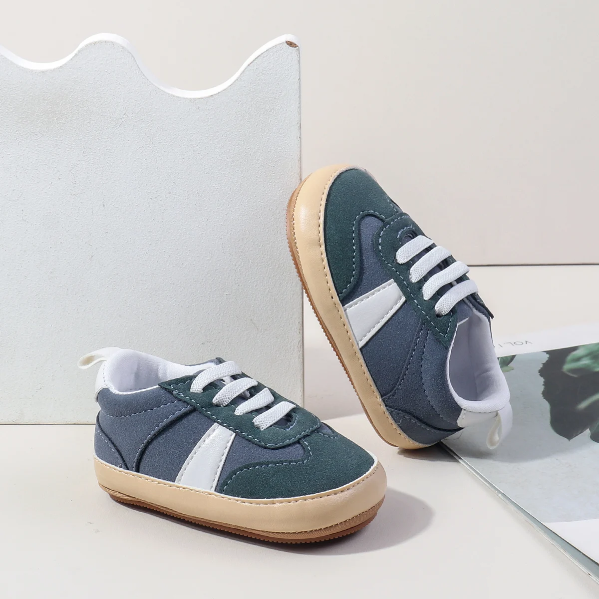 2025 New Designs Lace-up Design Anti-slip Soft Tpr Outsole Baby Boys Shoes Casual Sport Toddler Shoes details