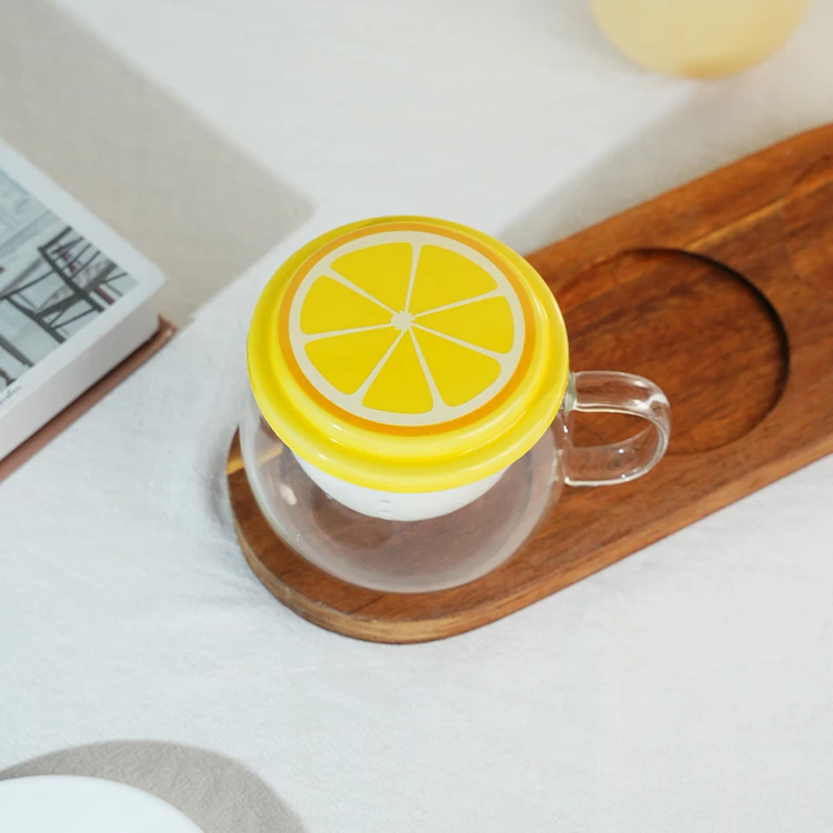 Custom Lemon clear drinking with tea drain high boronsilicate glass glitter cups with handle and with lid