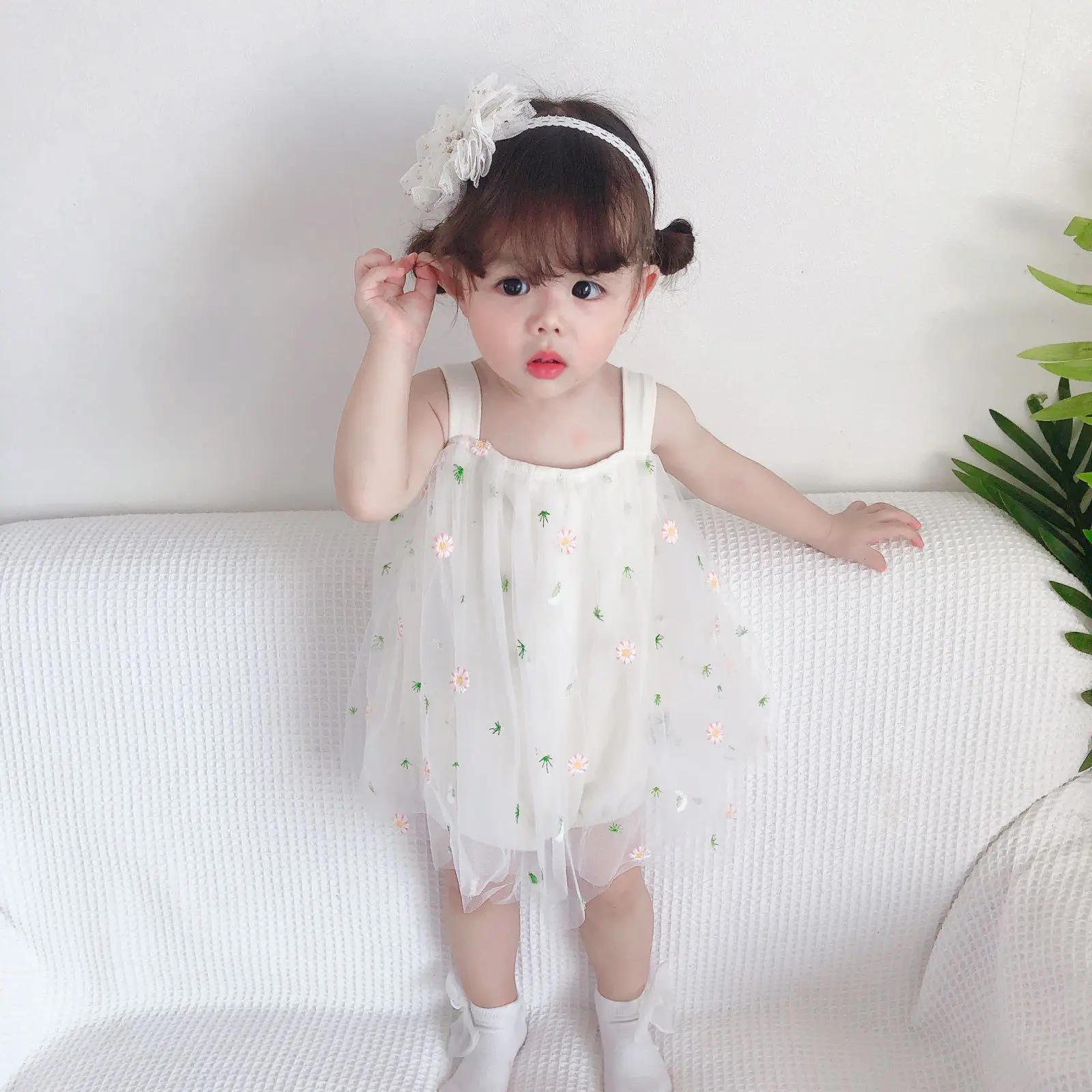 Fashion Newborn Baby Girl Dress Daisy Floral Embroidery Sleeveless