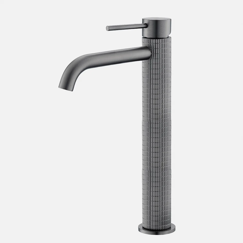 Hot cold basin faucet