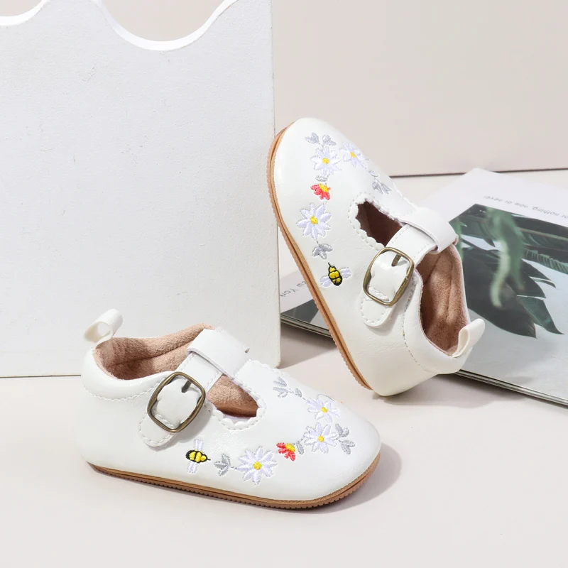 2025 New Design Hollow Breathable Beautiful Flower High Quality Baby Girl Soft PU TPRClassical Princess Shoes supplier
