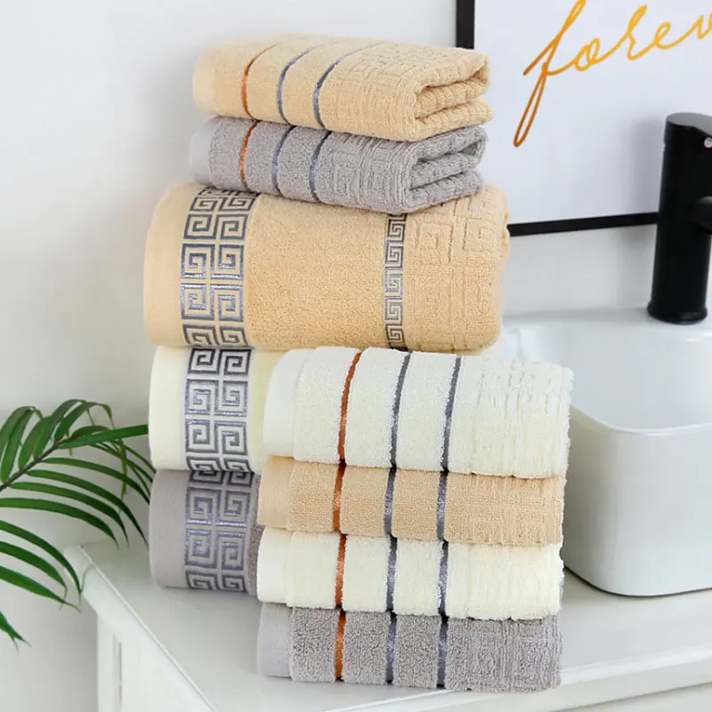 2023 Premium 100% Cotton Bath Towel Set for Hotels Custom Soft Lint-Free Luxury Boxed Gift