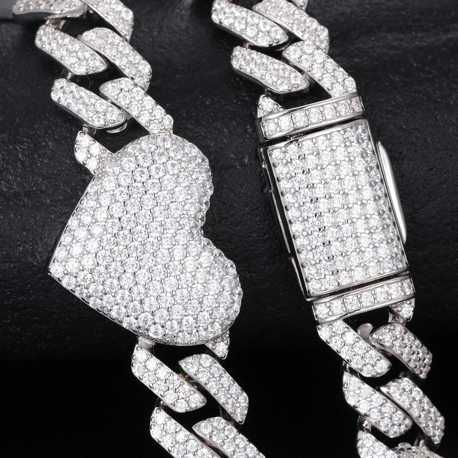 Iced Heart Necklace - HighSta