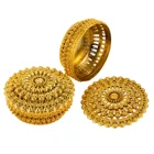 Favor European Style Hollow Out Round Gold Plastic Candy Box For Wedding Favor Gifts