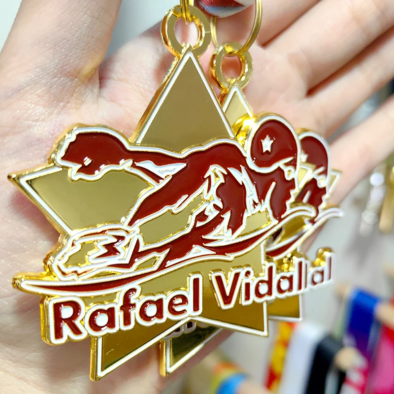 Custom Designed Zinc Alloy 3D Sports Medals Manufacturer's Award Metal Crafts for Soccer and Badminton Swimming factory