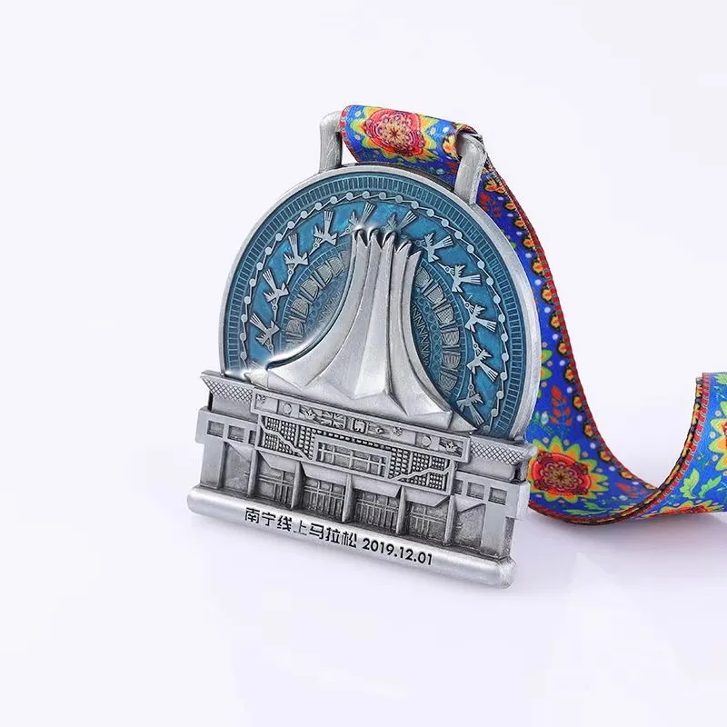 Wholesale Souvenir Marathon Commemorative Medal 5km 10km Marathon Running Sport Metal Medal details